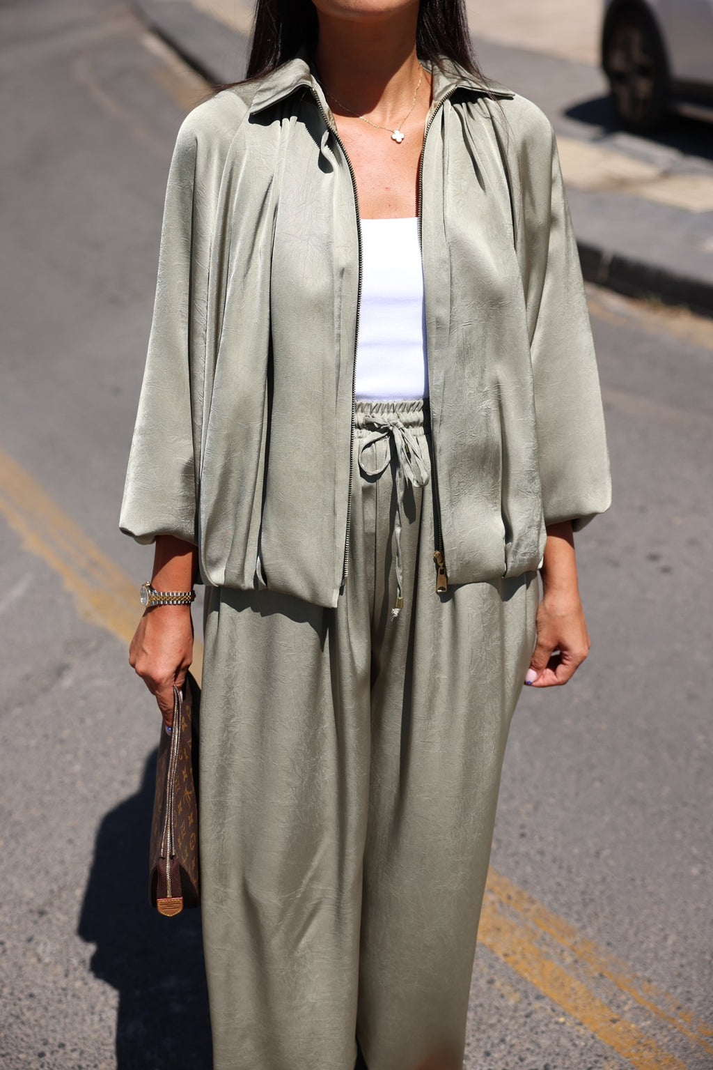 Set satin oversized