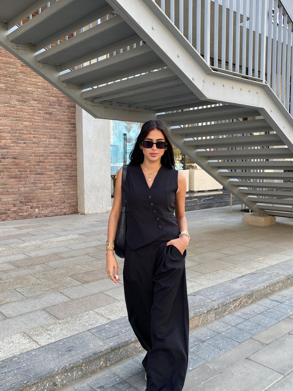 Asymmetric vest