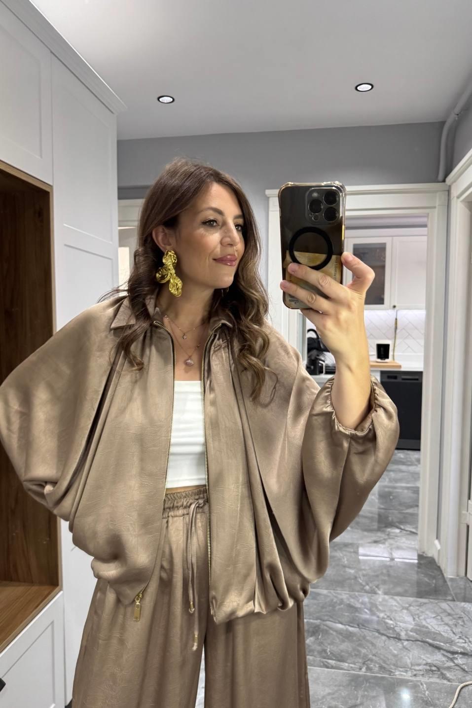 Set satin oversized