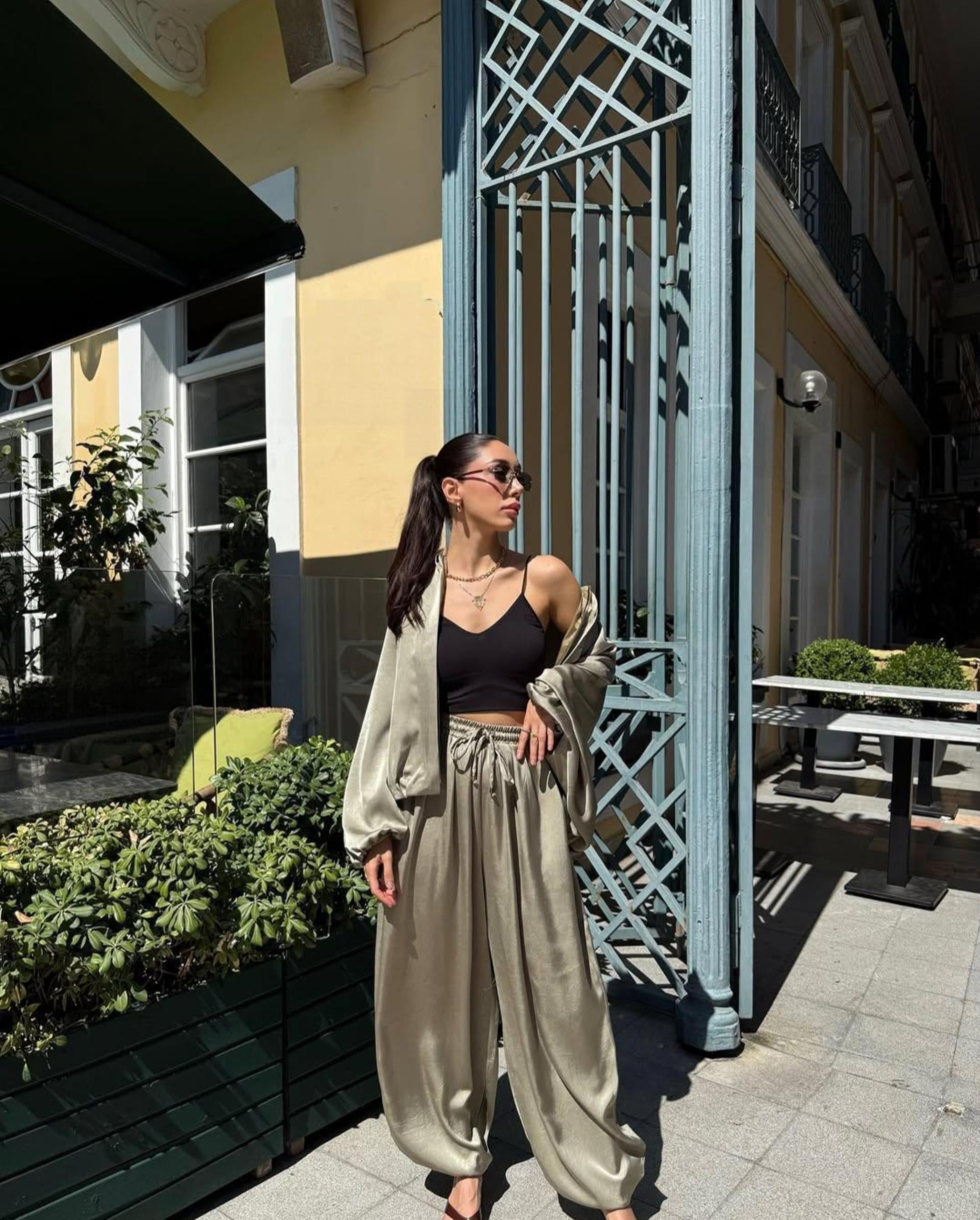 Set satin oversized